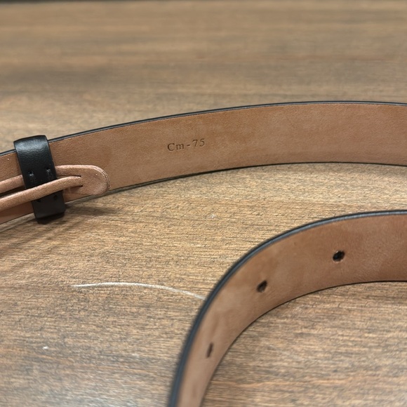 Sold on eBay! Ferragamo Women's Faux-Pearl Gancini Buckle Leather Belt - Picture 4 of 8